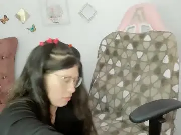 Zooeybelair  live sex cam