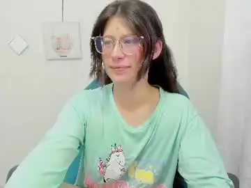 Zooeybelair  live sex cam