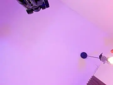 Ariianabaker  live sex cam