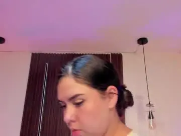 Ariianabaker  live sex cam