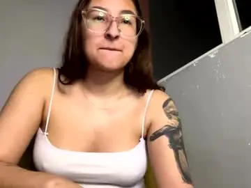 Arthurmomaya  live sex cam