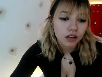 Danielawidx  live sex cam