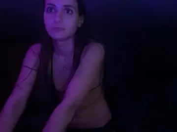 Darkfantasy_xx  live sex cam