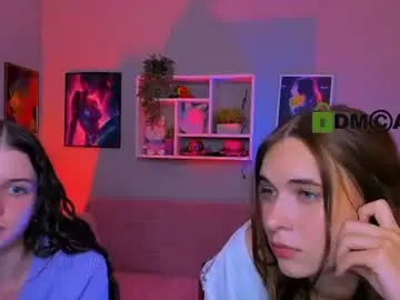 Emma_landd  live sex cam