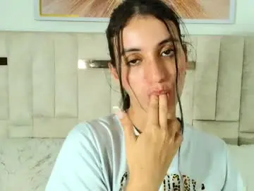 Emy_ferrer_  live sex cam