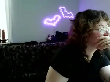 Harleydem0n666  live sex cam