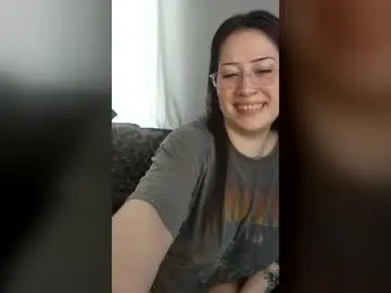 Harleydem0n666  live sex cam
