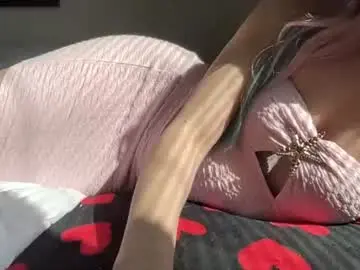 Jasminene  live sex cam