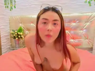 Kiara_mils  live sex cam