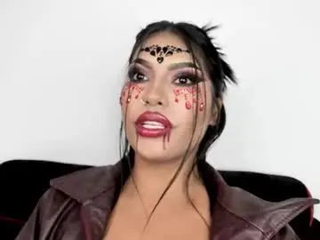 Kim_mouth17  live sex cam