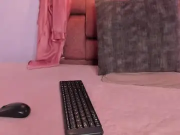 Kristakinnky  live sex cam