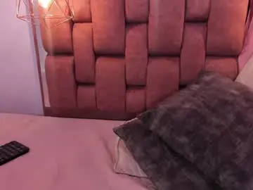 Kristakinnky  live sex cam