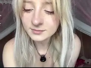 Onlyeva1  live sex cam