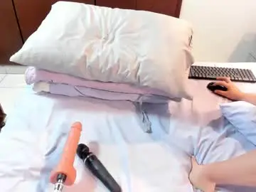 Salem_rose01  live sex cam