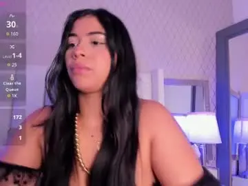 Valkarouse  live sex cam