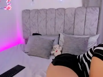 Agathaowens  live sex cam