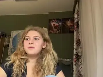Araleeth  live sex cam