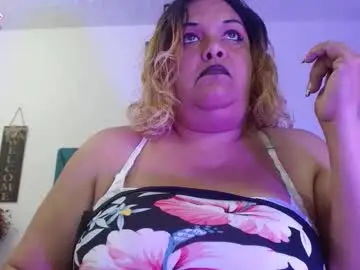 Dubraska1  live sex cam