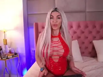 Hellenroyy  live sex cam