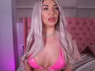 Hellenroyy  live sex cam