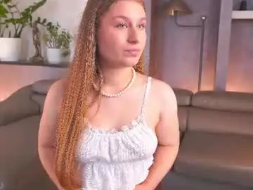 Keishamaggini  live sex cam