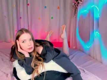 Lada2k4  live sex cam