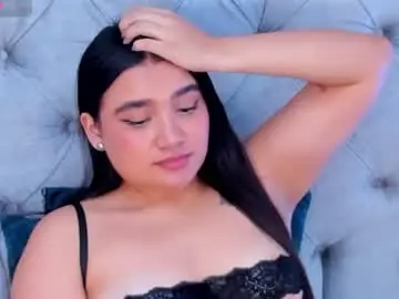 Liiabloomm  live sex cam