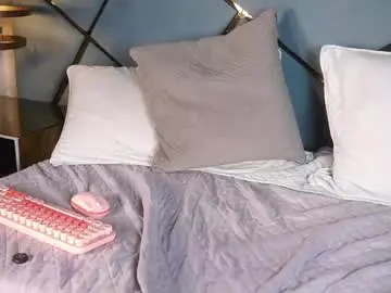 Michell_starrr  live sex cam