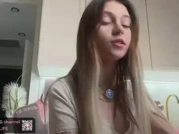 Oops_my_english  live sex cam