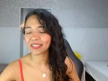 Selene_bubble  live sex cam