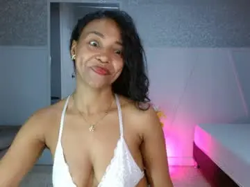 Selene_bubble  live sex cam