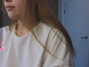 Sweet_me1issa  live sex cam