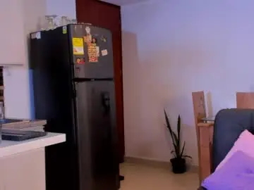 Amypond__  live sex cam