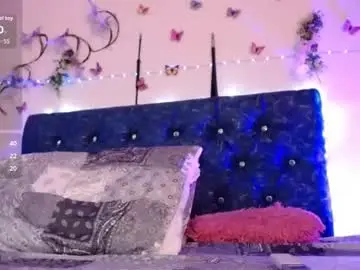 Biianca1  live sex cam