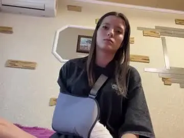 Chaesoffel  live sex cam