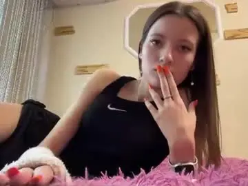 Chaesoffel  live sex cam