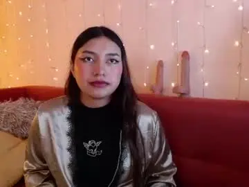Incredible_foxxy  live sex cam