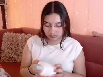 Incredible_foxxy  live sex cam