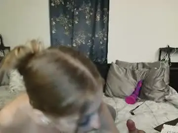 Itscocoblaze  live sex cam