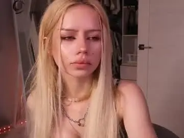 Kelly_bby  live sex cam