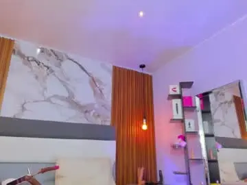 Lia_roux1  live sex cam