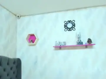 Lilith_sexy19  live sex cam