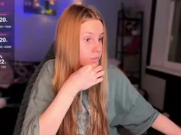 Lunacyy  live sex cam