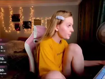 Lunacyy  live sex cam