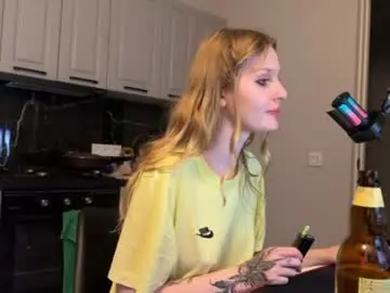 Lunacyy  live sex cam