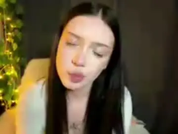 Mikiklippel  live sex cam