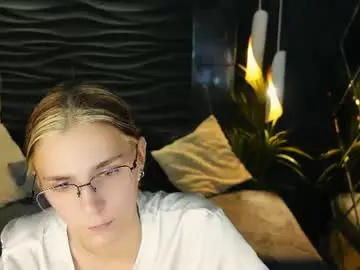 Molly_mild  live sex cam