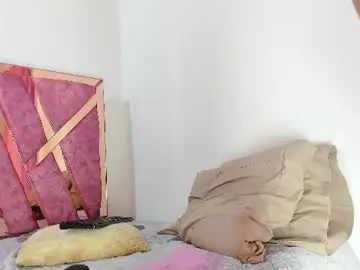 Moniicaferrer  live sex cam