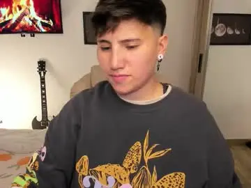 Musicayluna  live sex cam