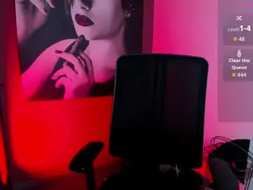 Queenofhaze  live sex cam